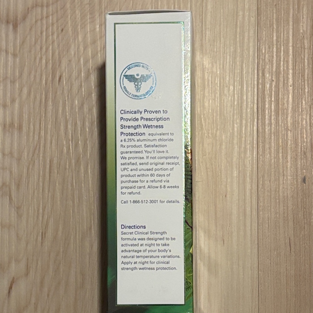 Wicked x Secret Solid Antiperspirant - Wickedly Wonderful (Green) - Picture 3 of 3